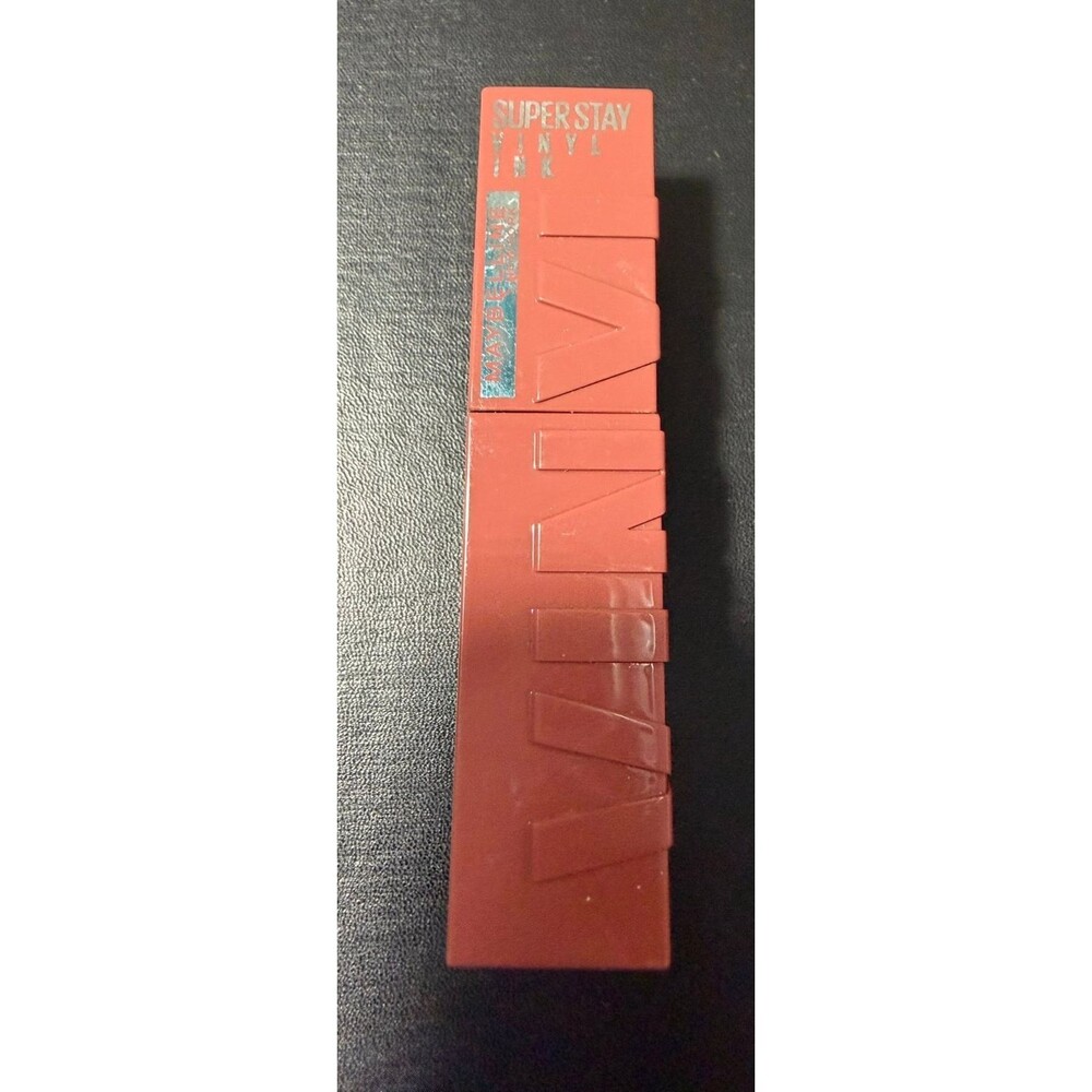 Maybelline SuperStay Vinyl Ink Longwear Lipcolor – 120 Punchy